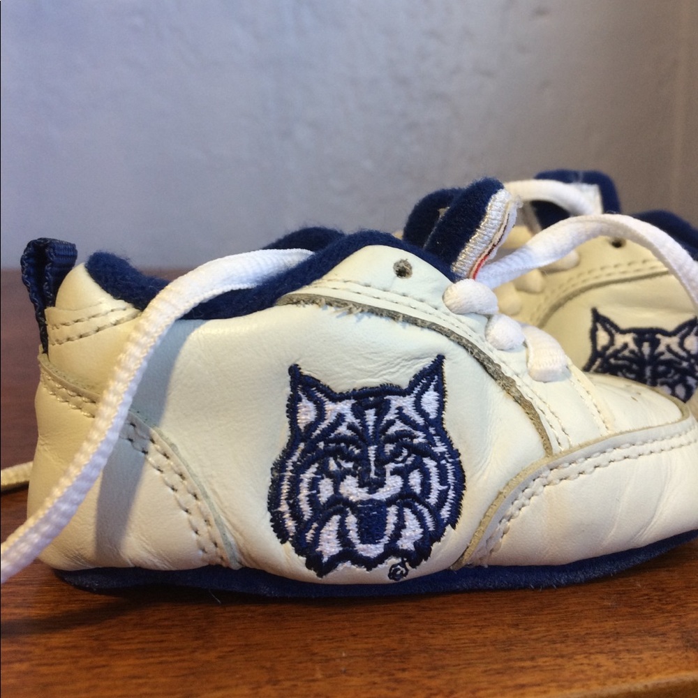 University of Arizona Wildcats infant shoes
